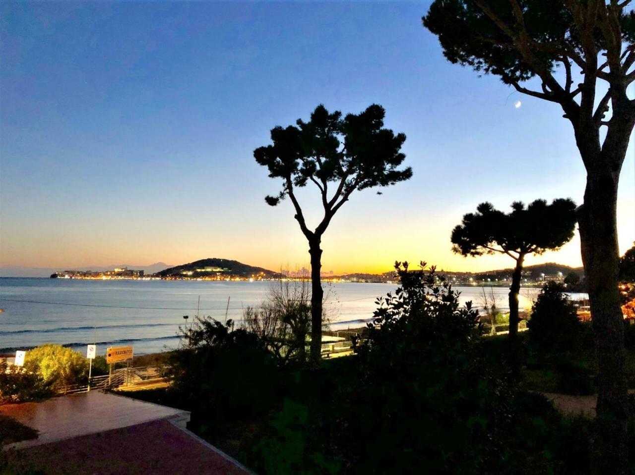 Villa Magnolia Formia Exterior foto